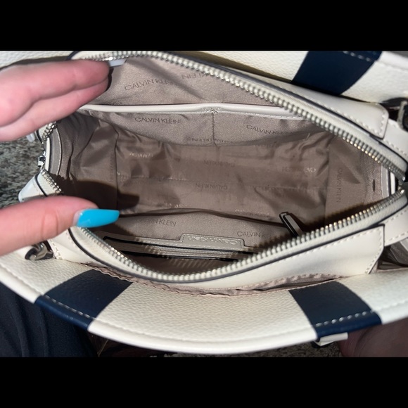 Calvin Klein Purse - Picture 5 of 6